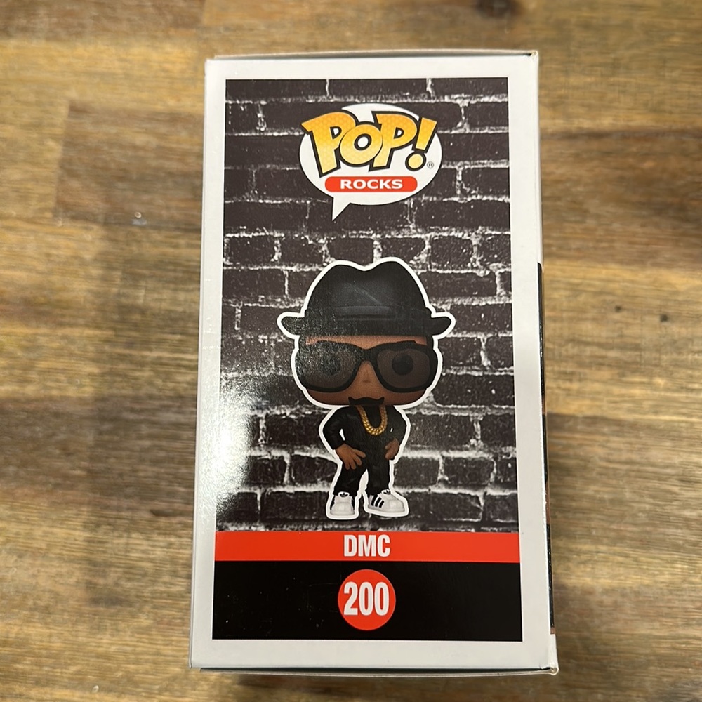 Pop! 200 - Picture 2 of 3
